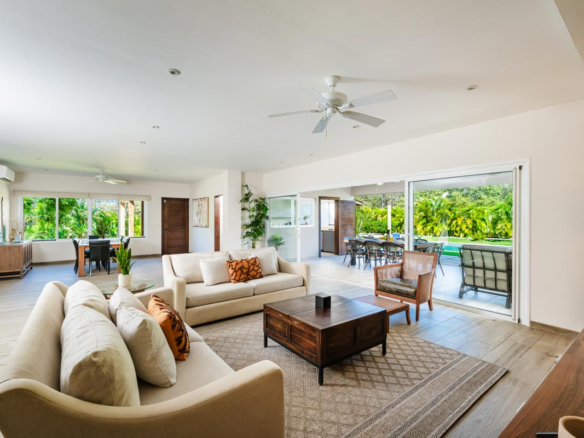 Tropical Modern Home Casa Kenya Las Brisas