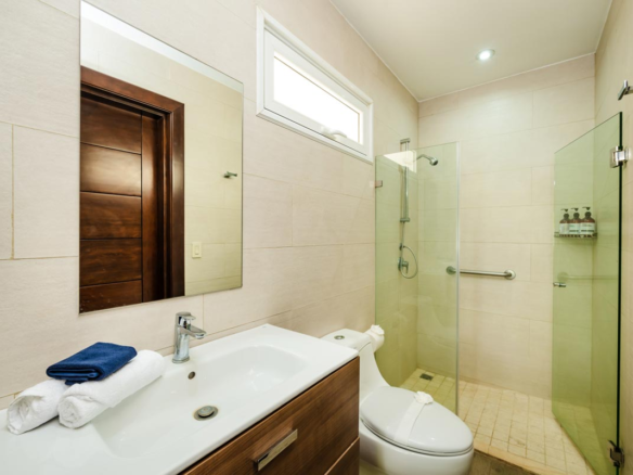 Tropical Modern Home Casa Kenya Las Brisas