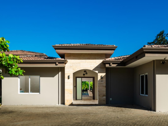 Tropical Modern Home Casa Kenya Las Brisas