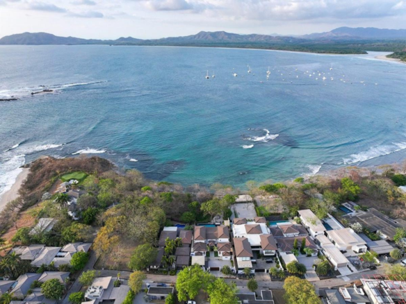 Stunning Oceanfront Home with Breathtaking Views of Tamarindo Bay