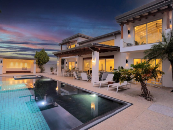Stunning Oceanfront Home with Breathtaking Views of Tamarindo Bay