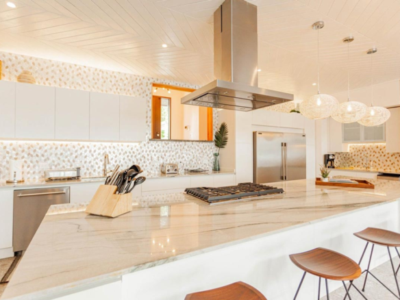 Stunning Oceanfront Home with Breathtaking Views of Tamarindo Bay