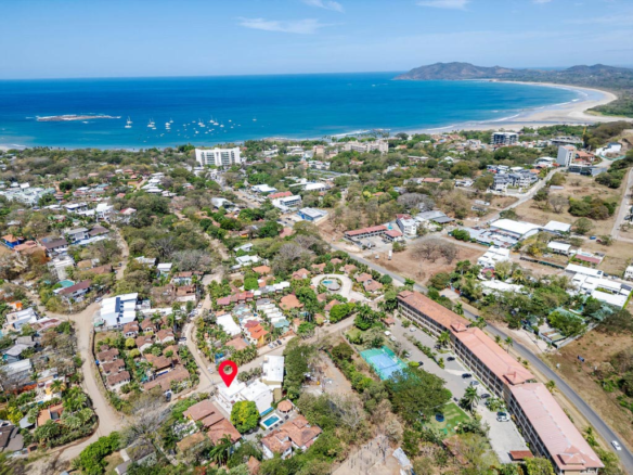 Impeccably Maintained two-level Residence in Tamarindo