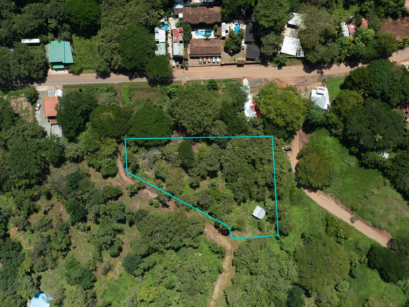 Mixed Use Large lot in Playa Grande