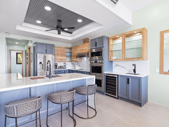 Beachfront Home Villa Ballena