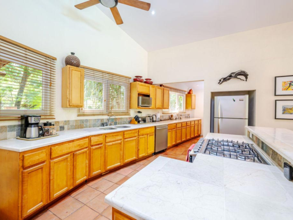 Family Home Retreat in Palm Beach Estates Playa Grande