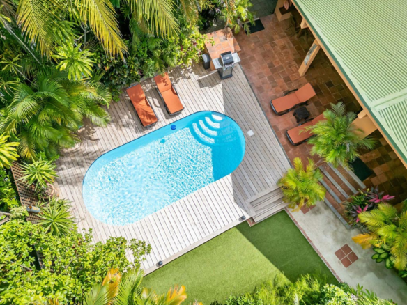 Family Home Retreat in Palm Beach Estates Playa Grande