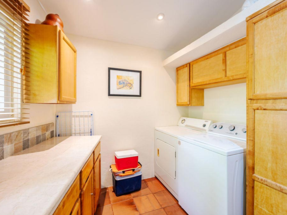 Family Home Retreat in Palm Beach Estates Playa Grande