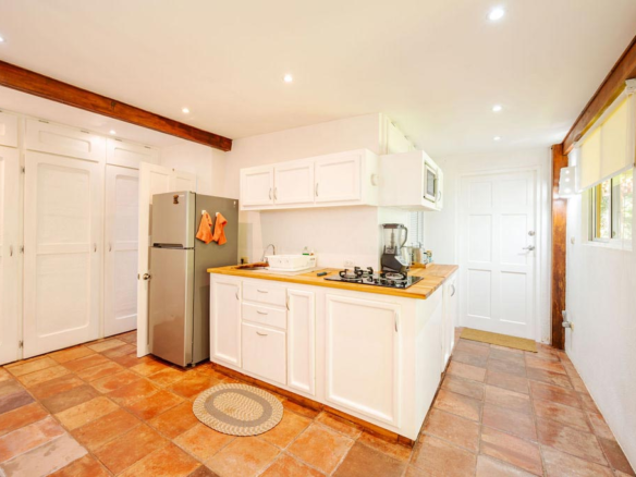 Family Home Retreat in Palm Beach Estates Playa Grande