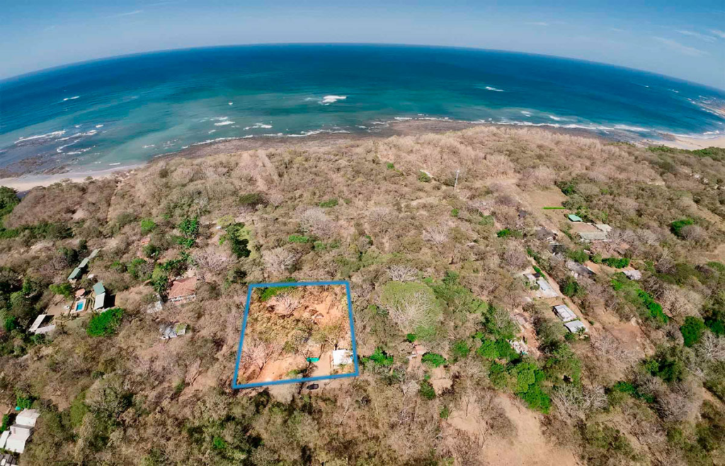 5,000 m² Ocean Breeze Estate Lot Near Playa Avellanas