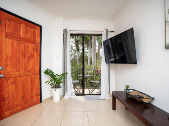 Charming two-bedroom Condo in the Heart of Tamarindo