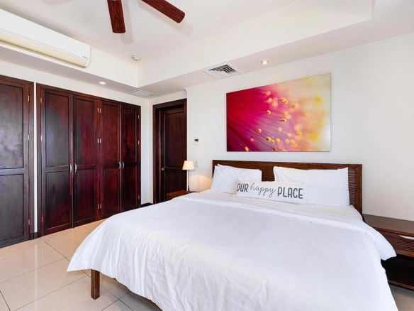 Exceptional Condo Designed with Comfort and Elegance