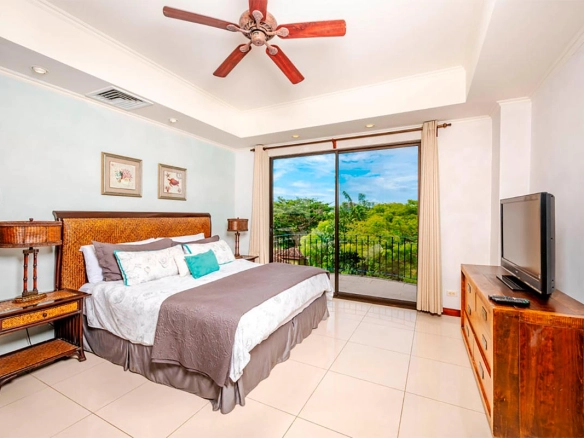 Spacious 3 bedroom condo with great privacy