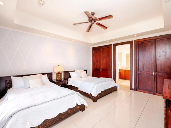 Spacious 3 bedroom condo with great privacy