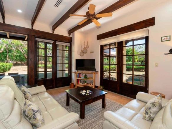 Corner Villa in Palma Real