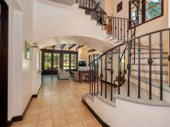 Corner Villa in Palma Real