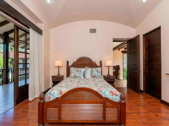 Corner Villa in Palma Real