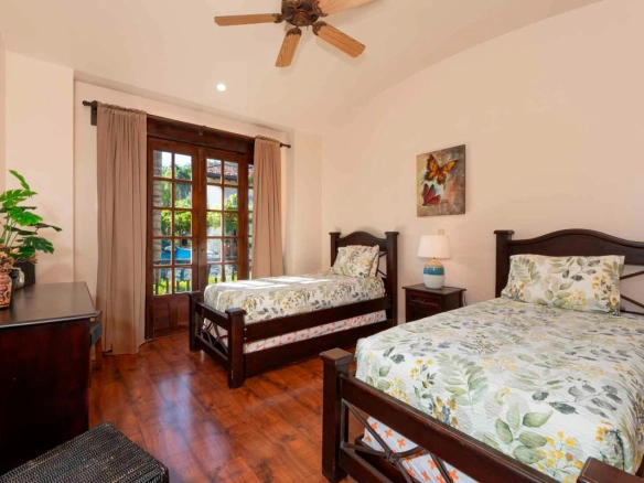 Corner Villa in Palma Real