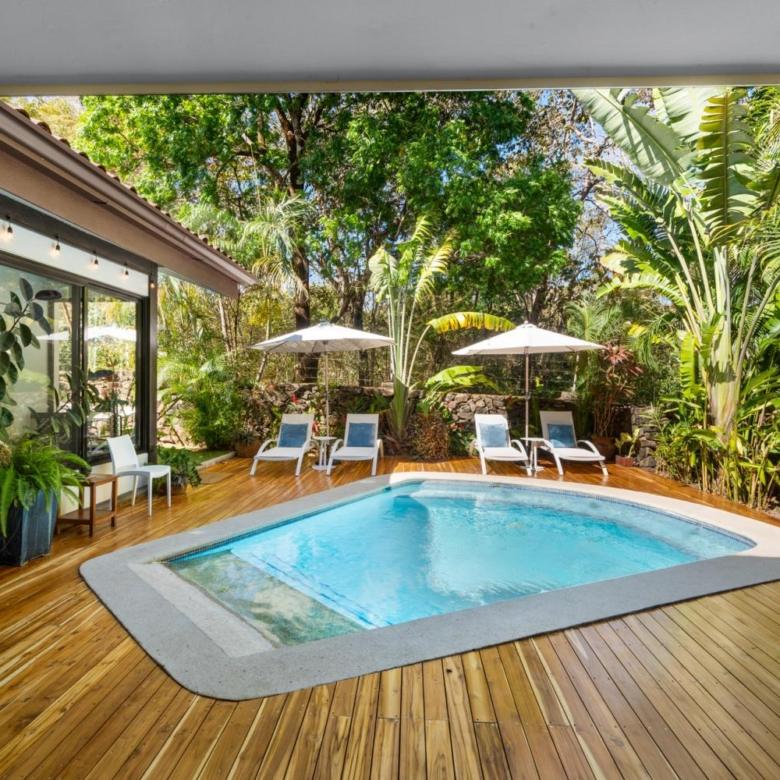 Beachfront Property in Tamarindo: What to Know Before You Buy