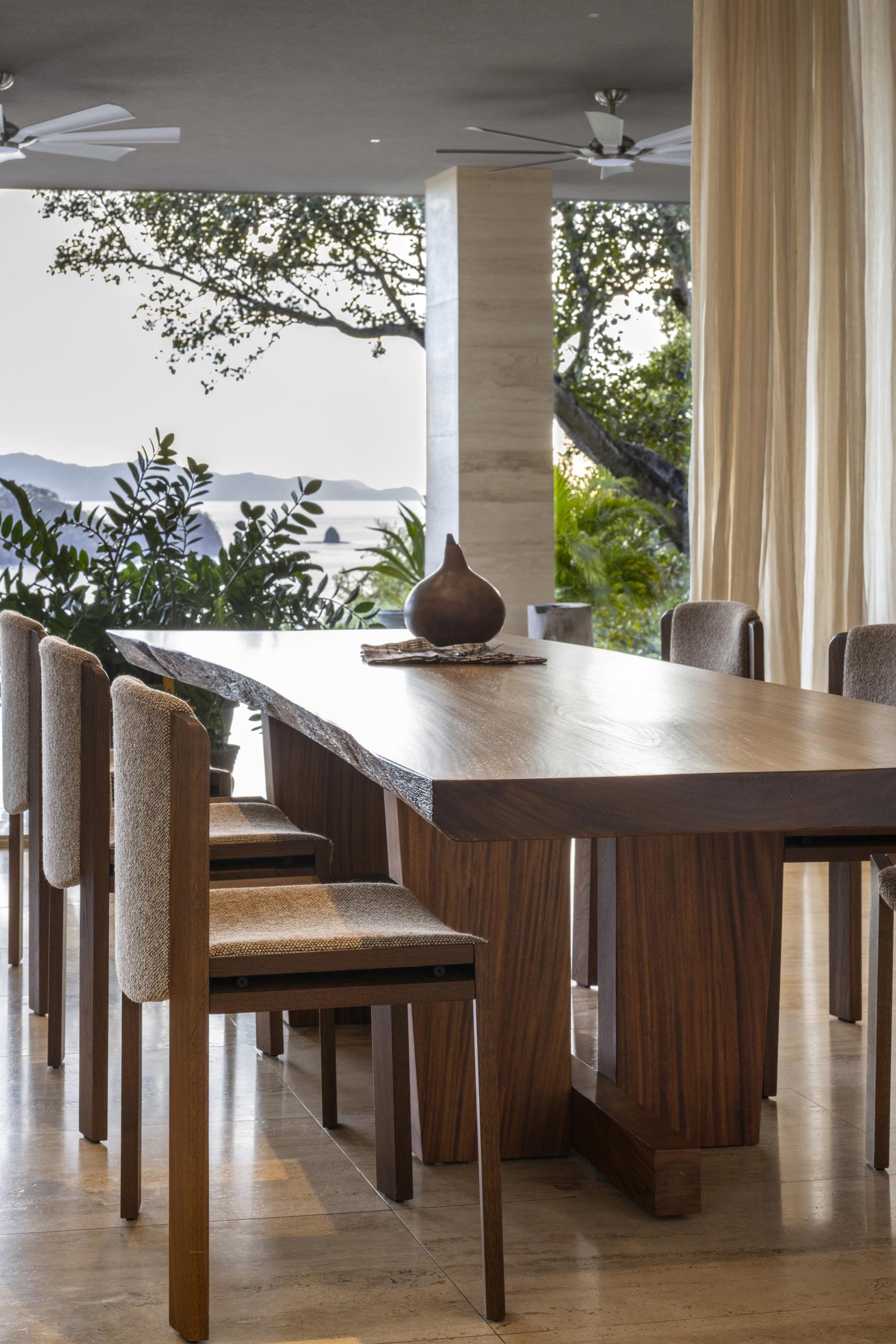 16 Villa Laila