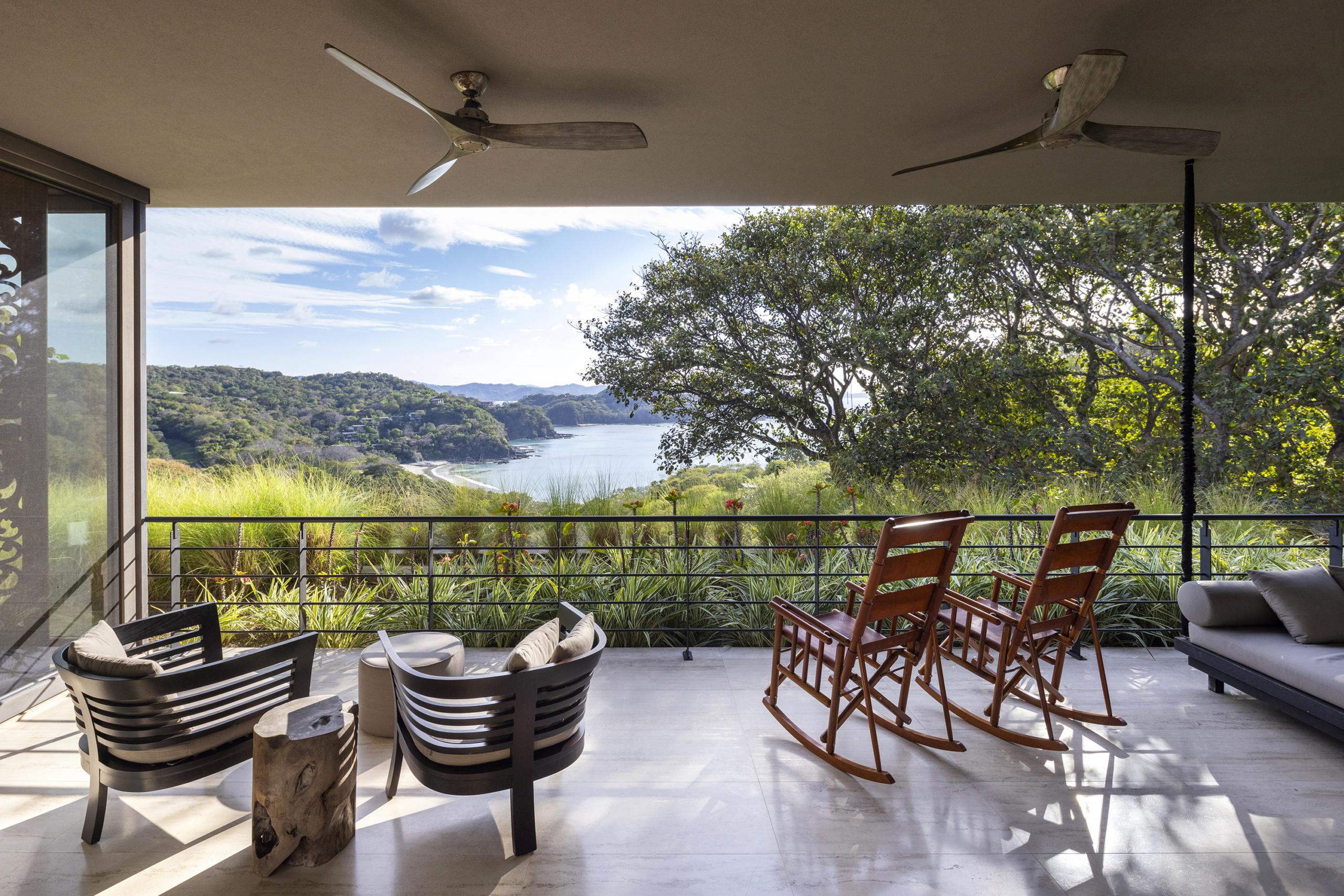 25 Villa Laila