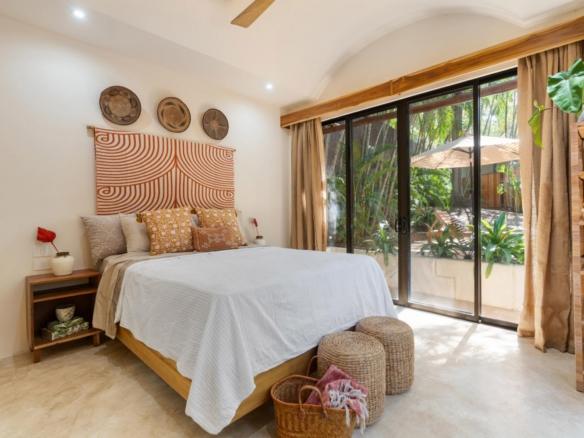 Designer Home for Sale in Tamarindo – Walk to the Beach | Casa Hannah Bonita