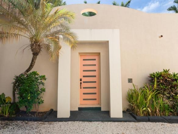 Designer Home for Sale in Tamarindo – Walk to the Beach | Casa Hannah Bonita