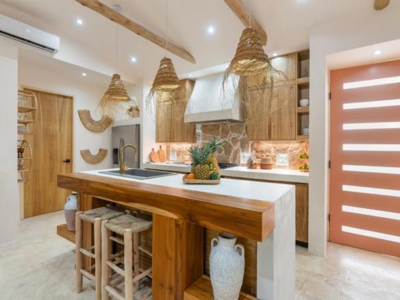 Designer Home for Sale in Tamarindo – Walk to the Beach | Casa Hannah Bonita