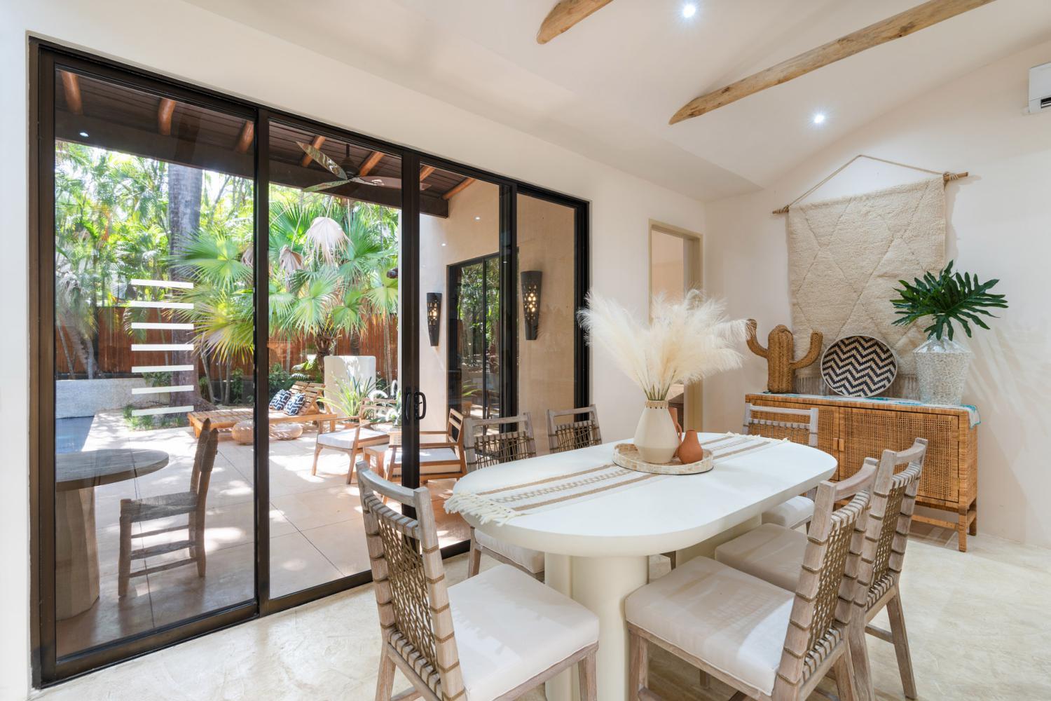 Casa Hannah Bonita Modern Tamarindo luxury home(17) Designer Home for Sale in Tamarindo – Walk to the Beach | Casa Hannah Bonita