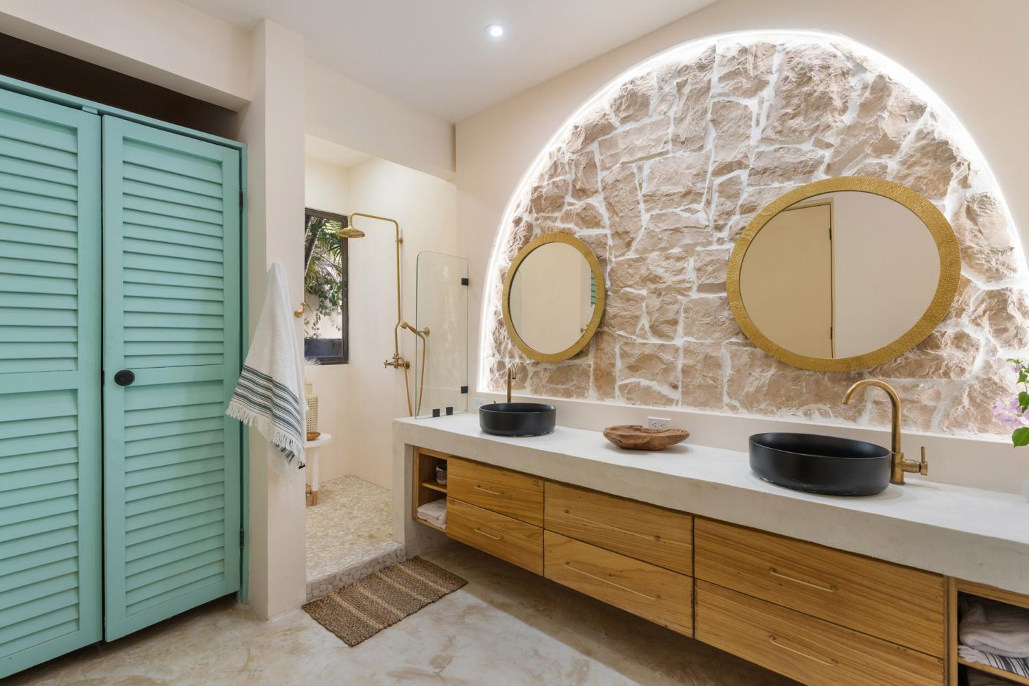 Casa Hannah Bonita Modern Tamarindo luxury home(29) Designer Home for Sale in Tamarindo – Walk to the Beach | Casa Hannah Bonita