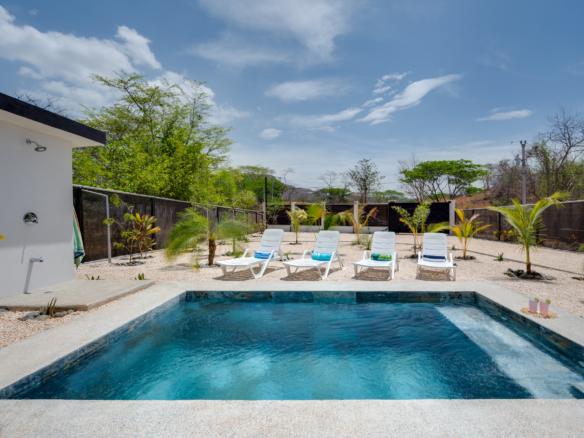 Casa Lubos – Modern Beach Home Just Minutes from Playa Grande