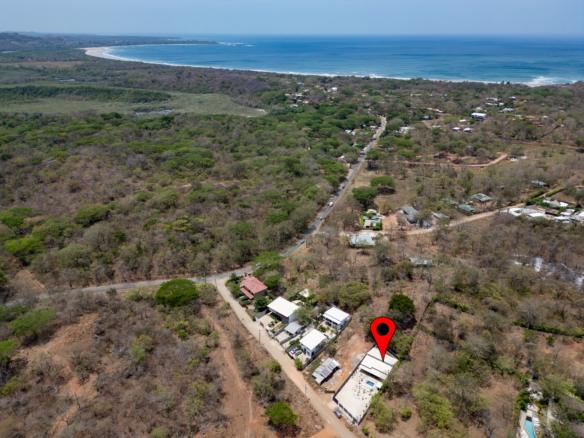 Casa Lubos – Modern Beach Home Just Minutes from Playa Grande