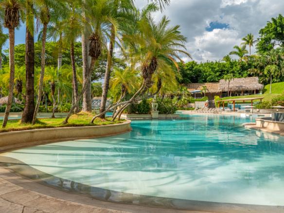 Villa Matapalo Tamarindo: Luxury Ocean View Condo at El Diria Resort
