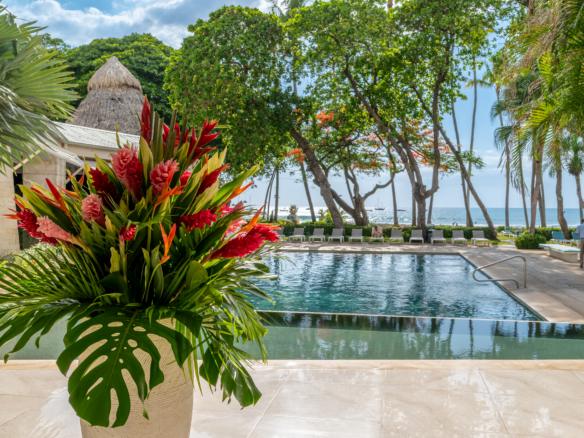 Villa Matapalo Tamarindo: Luxury Ocean View Condo at El Diria Resort