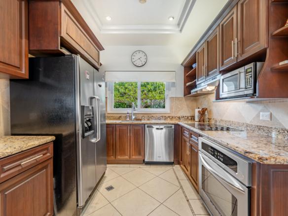 Villa Matapalo Tamarindo: Luxury Ocean View Condo at El Diria Resort