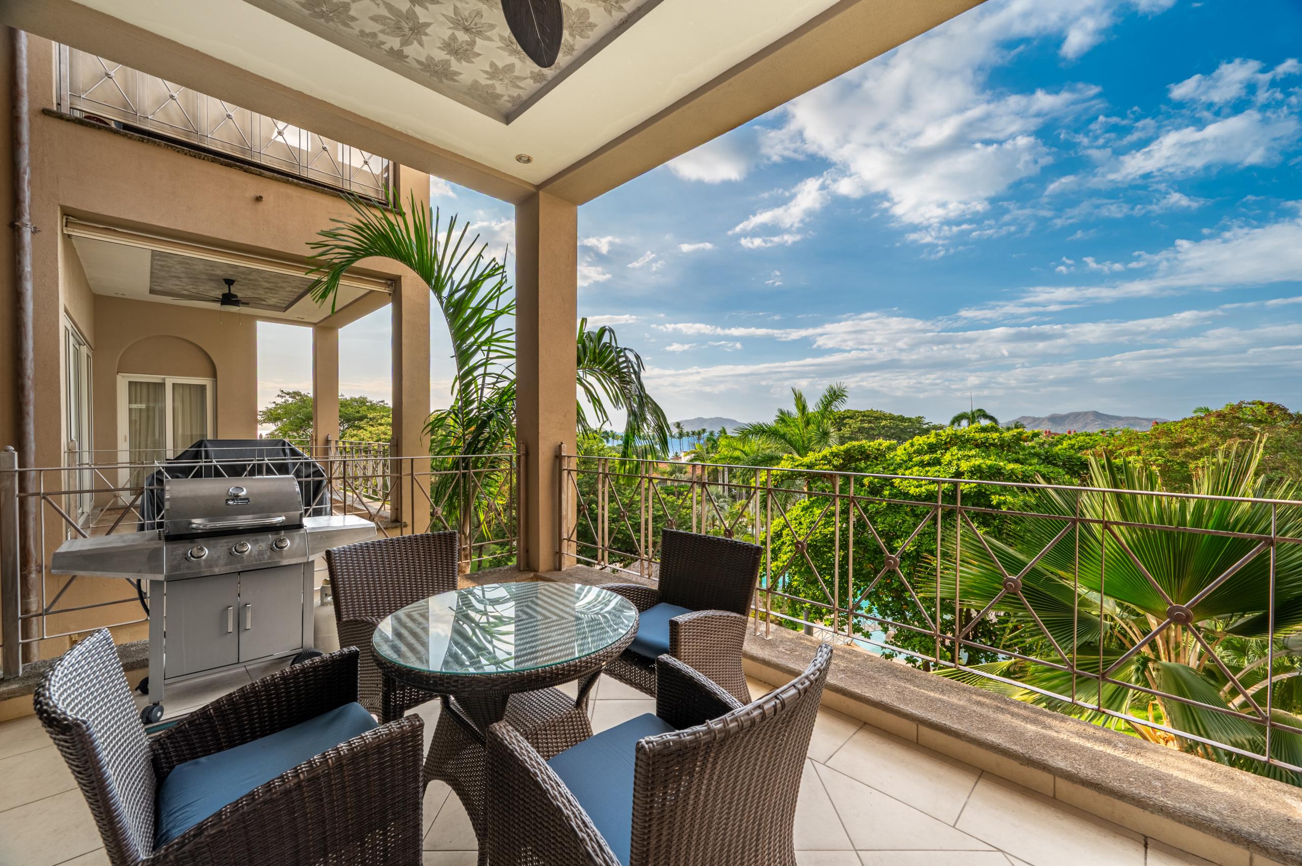 Diria-7 Villa Matapalo Tamarindo: Luxury Ocean View Condo at El Diria Resort