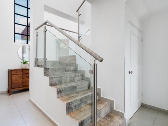 Bougainvillea 4315 Penthouse: Ocean-View Luxury in Reserva Conchal