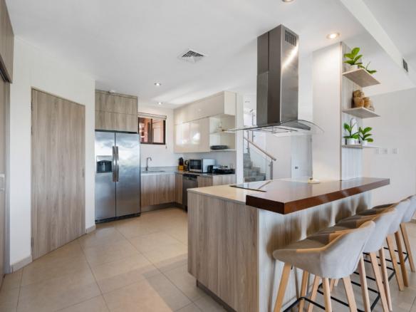 Bougainvillea 4315 Penthouse: Ocean-View Luxury in Reserva Conchal