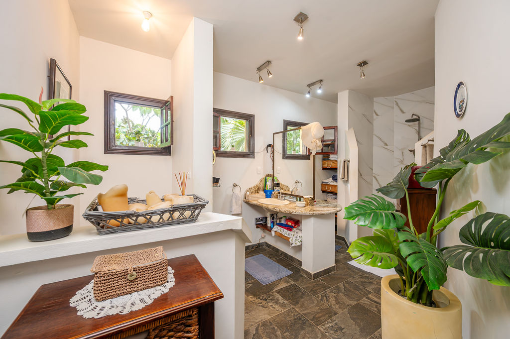 PalmBeachEstateshomeforsaleinPlayaGrandeCostaRica001-13 Spacious Palm Beach Estates Home with Separate Casita