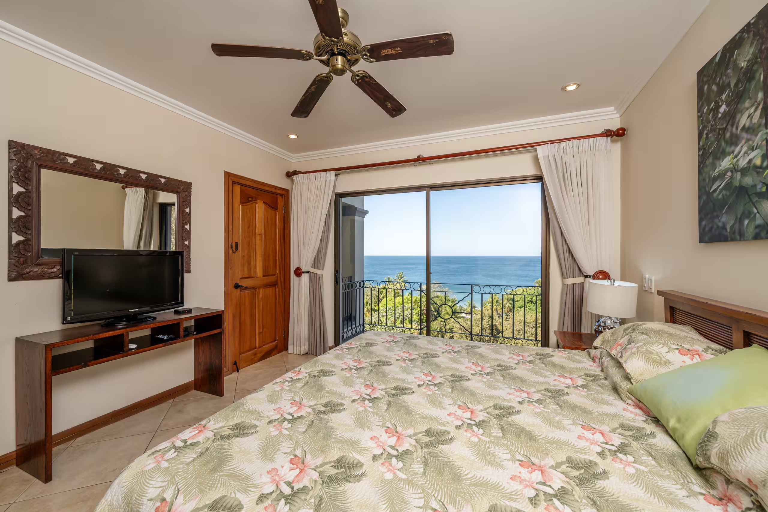 Oceanica 825 Playa Flamingo – Turnkey Ocean-View Condo