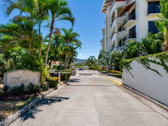 Oceanica 825 Playa Flamingo – Turnkey Ocean-View Condo