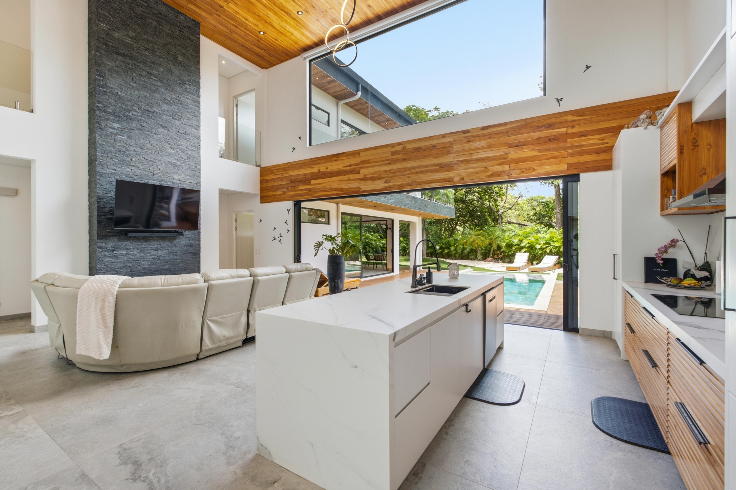 Casa La Ola Perfecta | Hacienda Pinilla Luxury Home