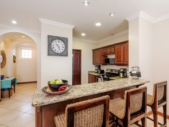 Oceanica 825 Playa Flamingo – Turnkey Ocean-View Condo