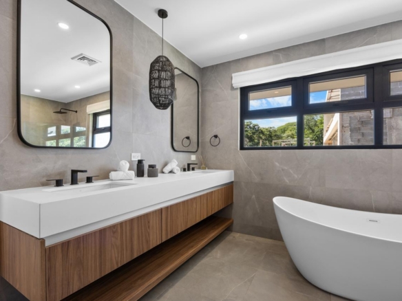Casa Agua Salada luxury golf course home in Reserva Conchal