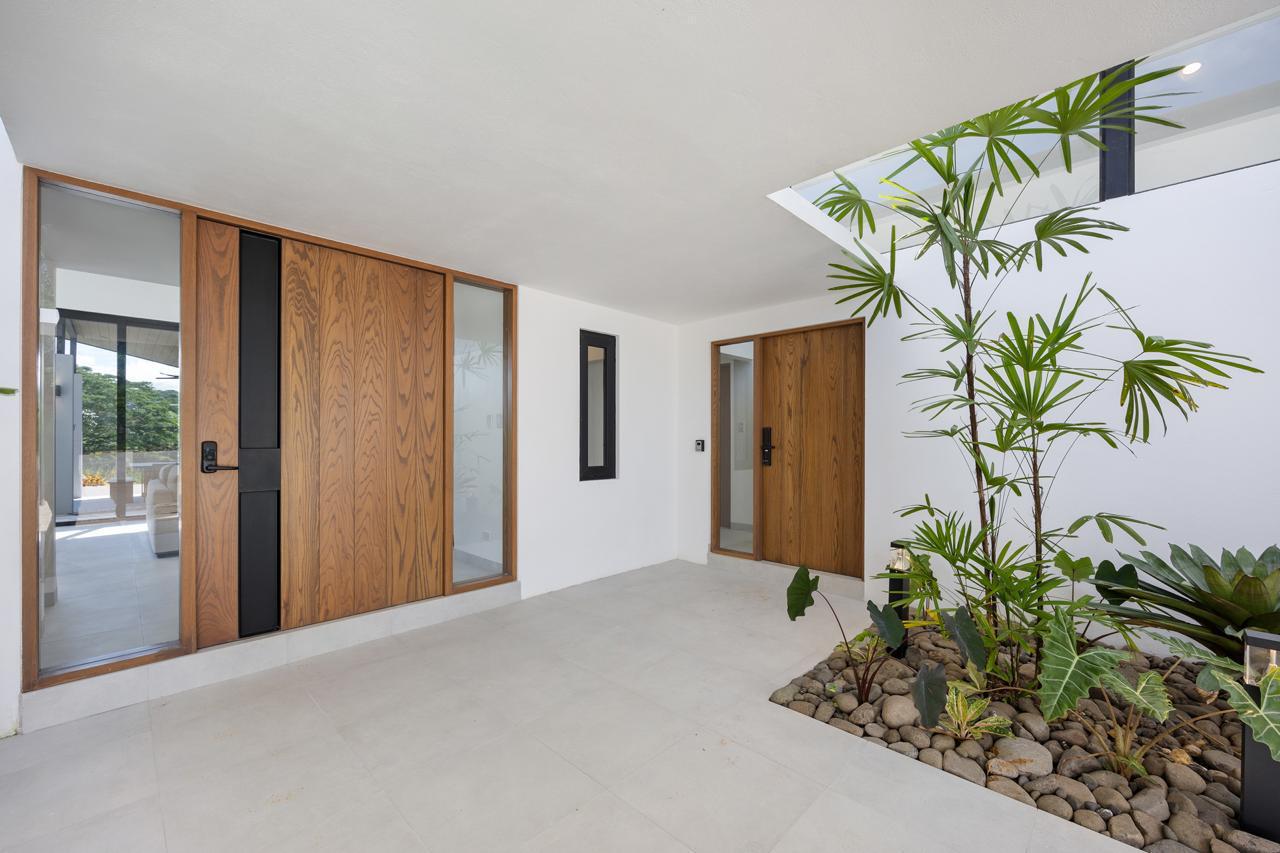 Agua Salada 4 Casa Agua Salada luxury golf course home in Reserva Conchal