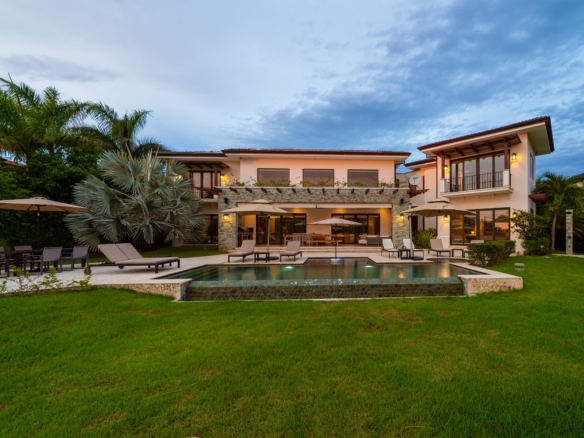 Casa Chano luxury home in Hacienda Pinilla with ocean and golf course views