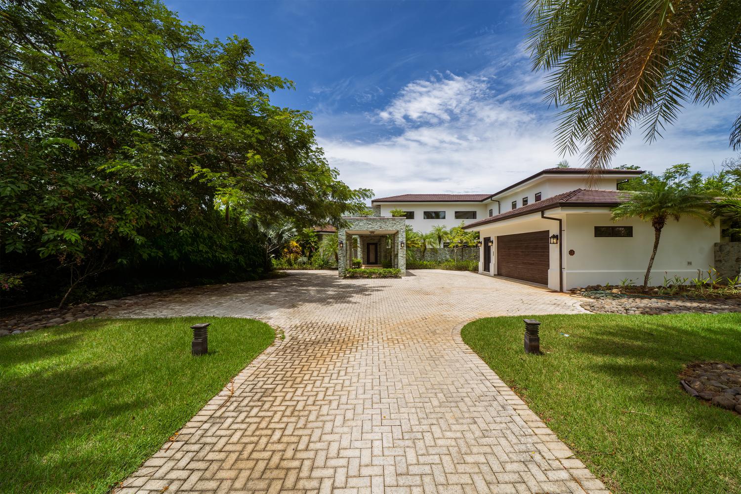 Casa Chano luxury home in Hacienda Pinilla with ocean and golf course views
