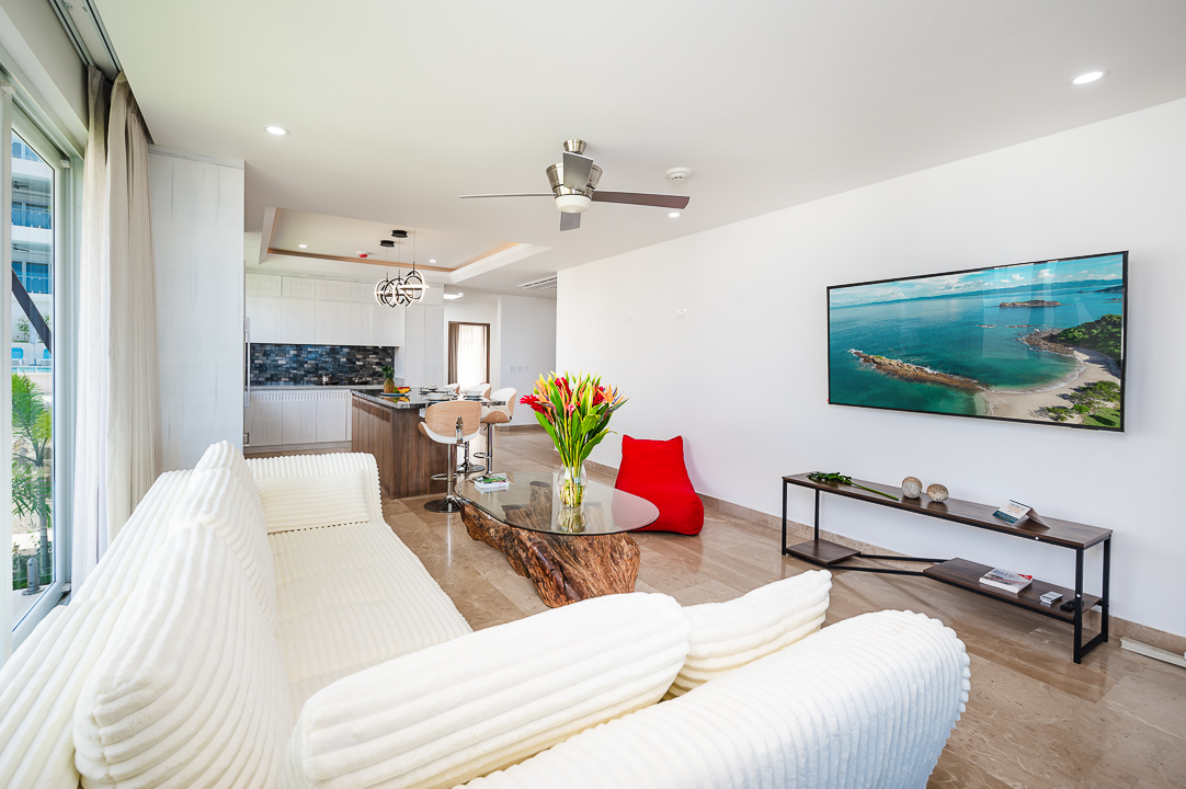 Custom La Vista B6 condominium with ocean views in Tamarindo (26) La Vista B6: A Fully Customized Ocean-View Condo in Tamarindo