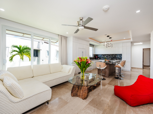 La Vista B6: A Fully Customized Ocean-View Condo in Tamarindo