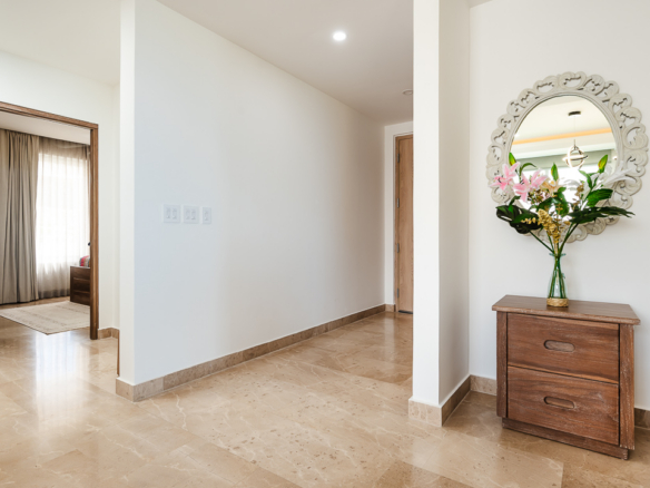 La Vista B6: A Fully Customized Ocean-View Condo in Tamarindo